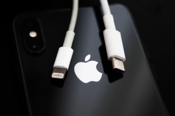 tin tuc cong nghe moi nong nhat hom nay 96 iphone o chau au phai bo cong lightning1 tin tuc cong nghe moi nong nhat hom nay 96 iphone o chau au phai bo cong lightning1