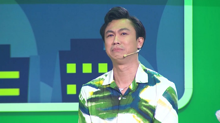 ho viet trung khoc khi nghe ca khuc nuoc ngoai loi boc bach sau do khien ai nay nga ngua1 ho viet trung khoc khi nghe ca khuc nuoc ngoai loi boc bach sau do khien ai nay nga ngua1