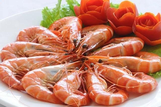 an nhieu 3 bo phan nay cua tom khong khac nao dang tu hai suc khoe an nhieu 3 bo phan nay cua tom khong khac nao dang tu hai suc khoe