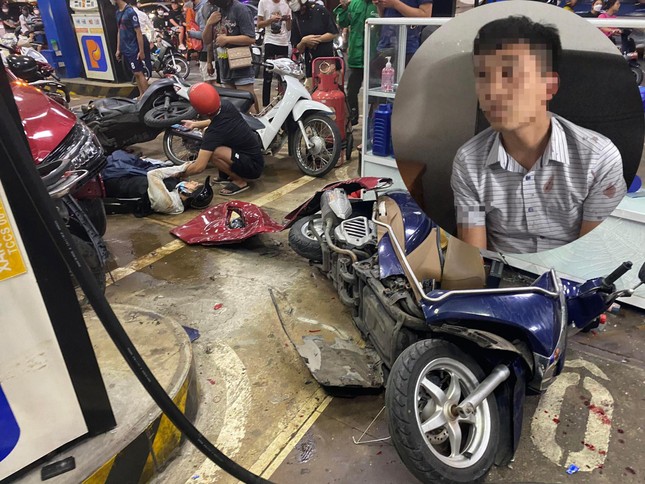 ha noi tam giam 3 thang tai xe lao o to vao cay xang khien 8 nguoi bi thuong
