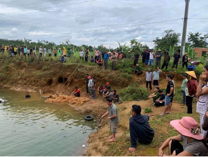 xot xa phat hien hai anh em sinh doi tu vong duoi ho o dak lak xot xa phat hien hai anh em sinh doi tu vong duoi ho o dak lak