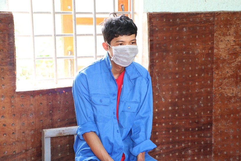 bat tam giam doi tuong phong hoa dot me ke va em trai bat tam giam doi tuong phong hoa dot me ke va em trai