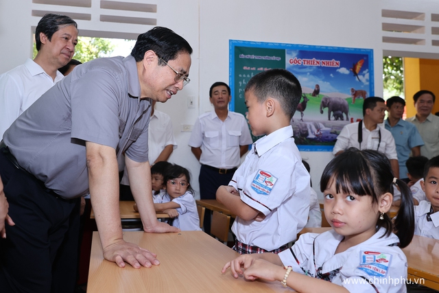 thu tuong khong de bat cu hoc sinh nao khong duoc toi truong khong co sach giao khoa6 thu tuong khong de bat cu hoc sinh nao khong duoc toi truong khong co sach giao khoa6
