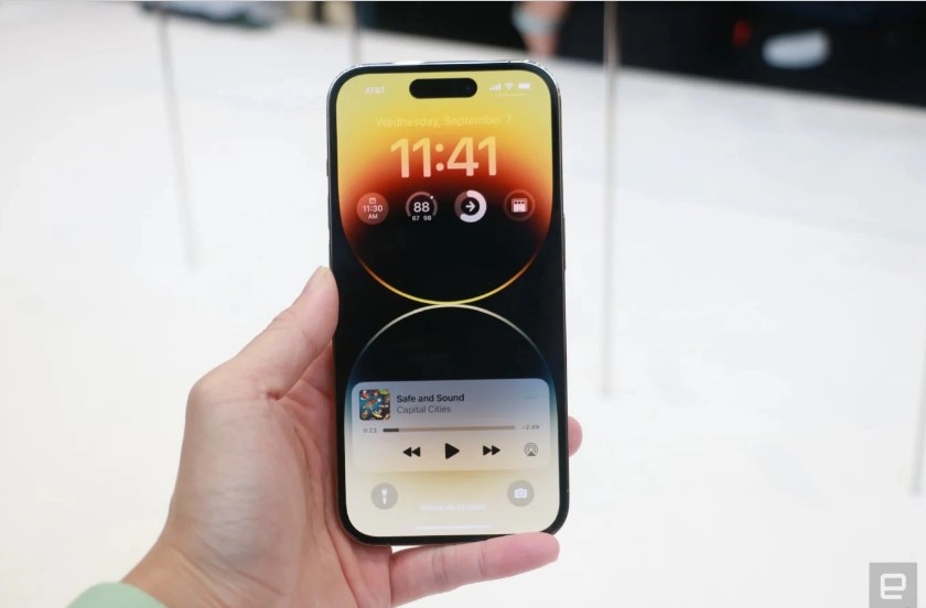 can canh 4 phien ban iphone vua duoc apple ra mat can canh 4 phien ban iphone vua duoc apple ra mat