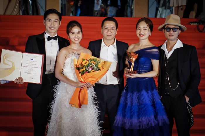 phan minh huyen dinh tu rang ro sanh doi tren tham do le trao giai canh dieu