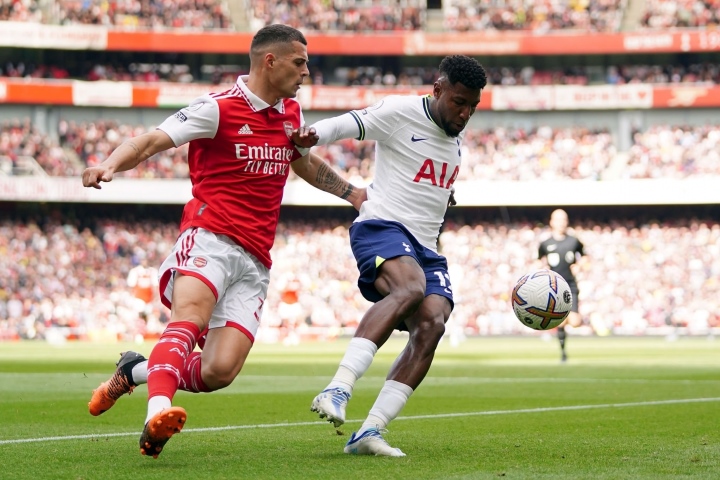 arsenal danh bai tottenham giu vung ngoi dau bang ngoai hang anh arsenal danh bai tottenham giu vung ngoi dau bang ngoai hang anh
