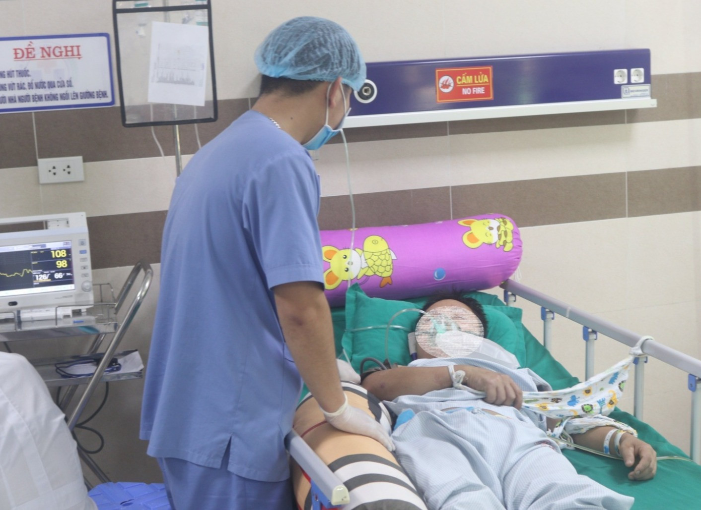 cuu nguoi dan ong 36 tuoi ngo doc thuoc tam than rat nang cuu nguoi dan ong 36 tuoi ngo doc thuoc tam than rat nang