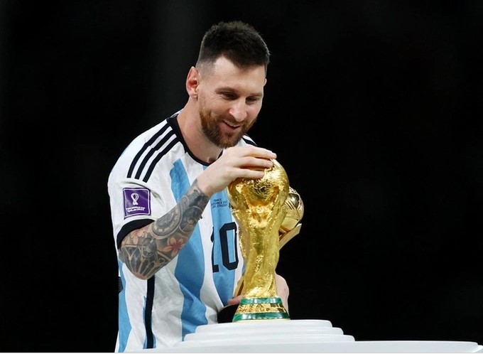 truyen thong the gioi nga mu than phuc truoc thanh tuu cua messi