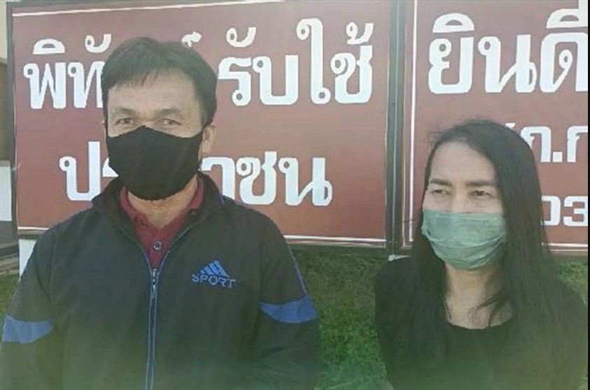 bi chong bo quen ben duong trong dem toi vo di bo 20km de tim su giup do bi chong bo quen ben duong trong dem toi vo di bo 20km de tim su giup do