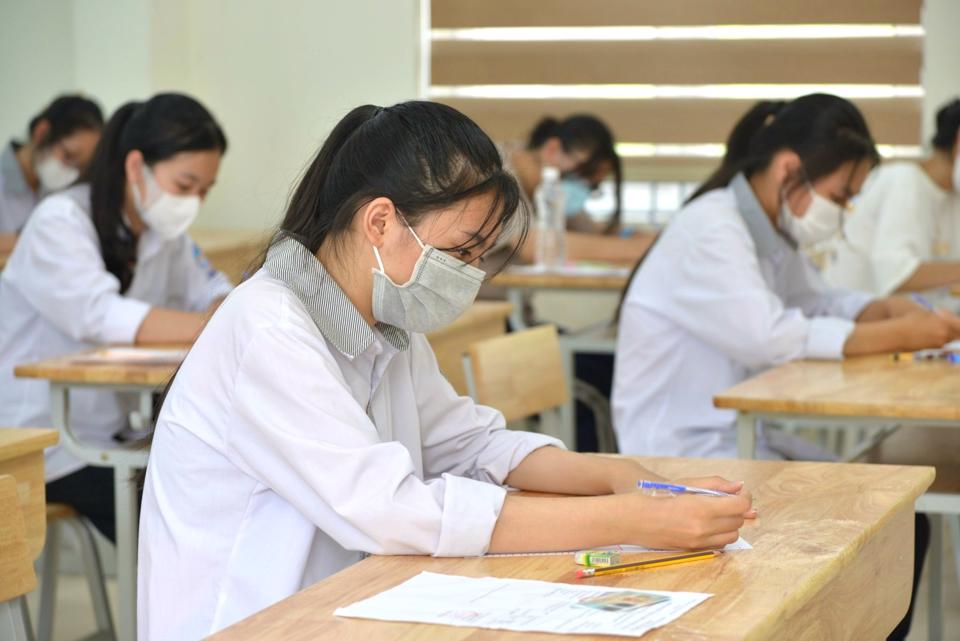 ha noi yeu cau cac truong xac dinh chi tieu lop 10 nam hoc 2023 2024 truoc 181