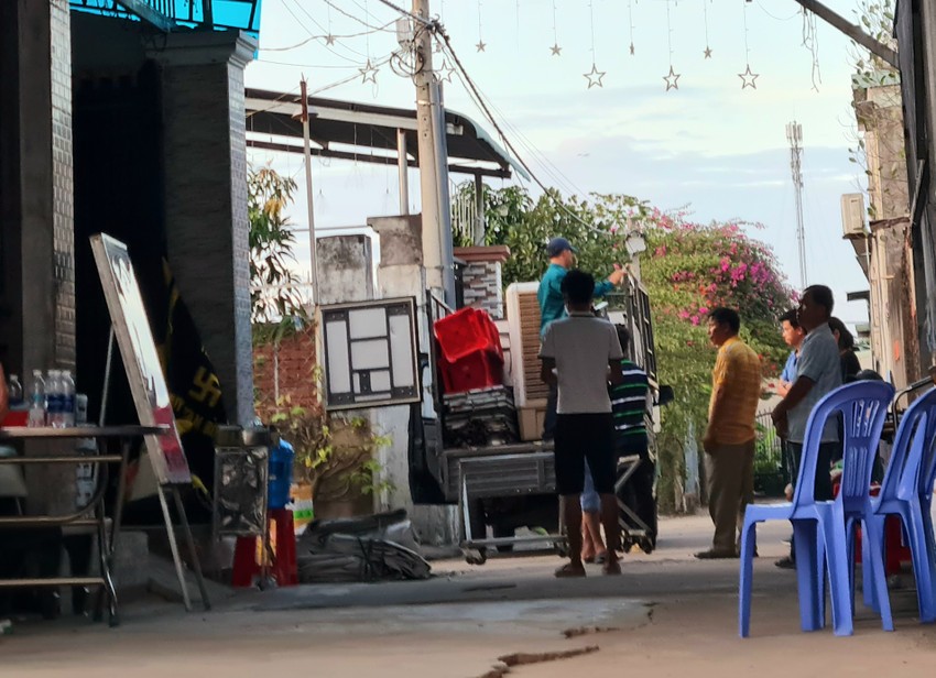 dong nai chong ve tham nha phat hien vo cung 2 con tu vong dong nai chong ve tham nha phat hien vo cung 2 con tu vong