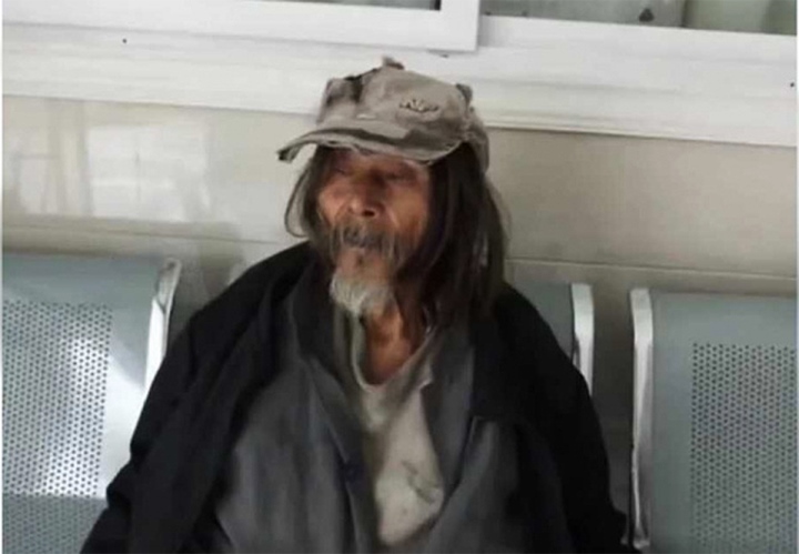 tuong da bi hoa tang 11 nam truoc nguoi dan ong bat ngo tro ve khien ai nay bang hoang tuong da bi hoa tang 11 nam truoc nguoi dan ong bat ngo tro ve khien ai nay bang hoang