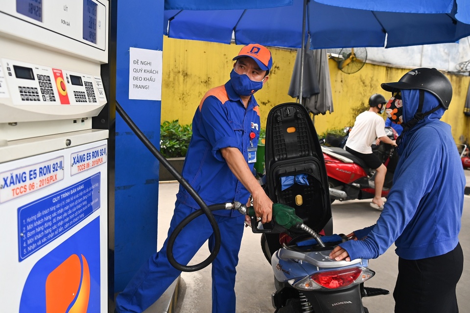 hai bo cong thuong tai chinh sap phai giai trinh ve tinh hinh thi truong xang dau hai bo cong thuong tai chinh sap phai giai trinh ve tinh hinh thi truong xang dau