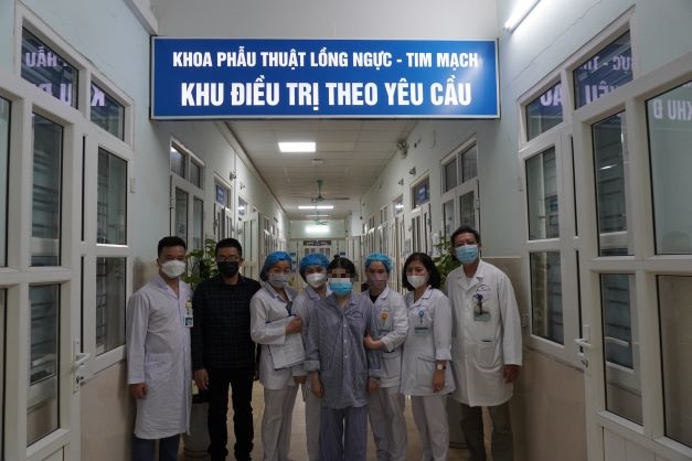 tin tuc doi song ngay 83 nguoi phu nu 31 tuoi nguy kich sau khi dam phai cho tha rong2