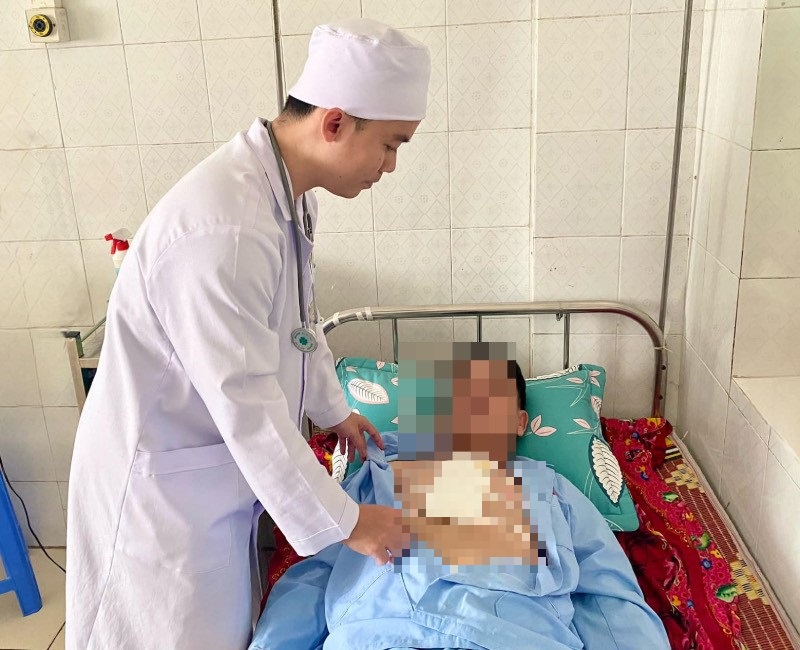 tin tuc doi song ngay 123 be 18 thang tuoi bi bong nuoc soi nang2 tin tuc doi song ngay 123 be 18 thang tuoi bi bong nuoc soi nang2