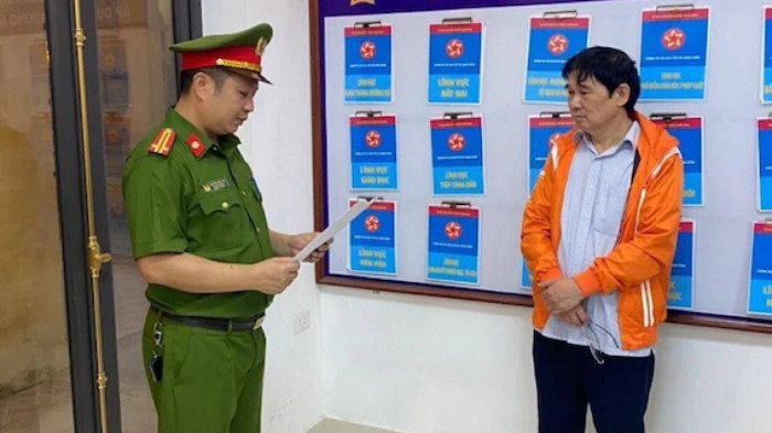 bat tam giam cuu chu tich xa o hai duong ban giao trai tham quyen 15 thua dat1 bat tam giam cuu chu tich xa o hai duong ban giao trai tham quyen 15 thua dat1