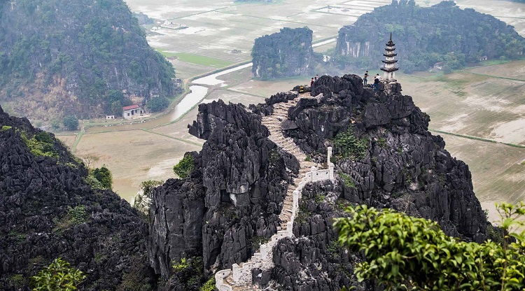 ninh binh dia diem du lich vua tui tien nhat viet nam6