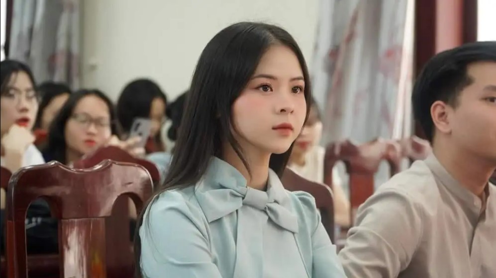 nhan sac trong veo cua hoa khoi bong chuyen tham du miss world vietnam 20233 nhan sac trong veo cua hoa khoi bong chuyen tham du miss world vietnam 20233