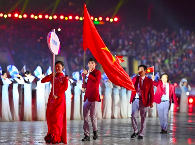 vdv nguyen huy hoang la nguoi cam co doan the thao viet nam tai sea games 32 vdv nguyen huy hoang la nguoi cam co doan the thao viet nam tai sea games 32