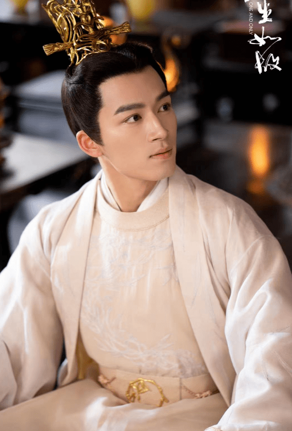 ngo can ngon gay sot voi tao hinh trong phim moi sau hon 2 nam vang bong1 ngo can ngon gay sot voi tao hinh trong phim moi sau hon 2 nam vang bong1