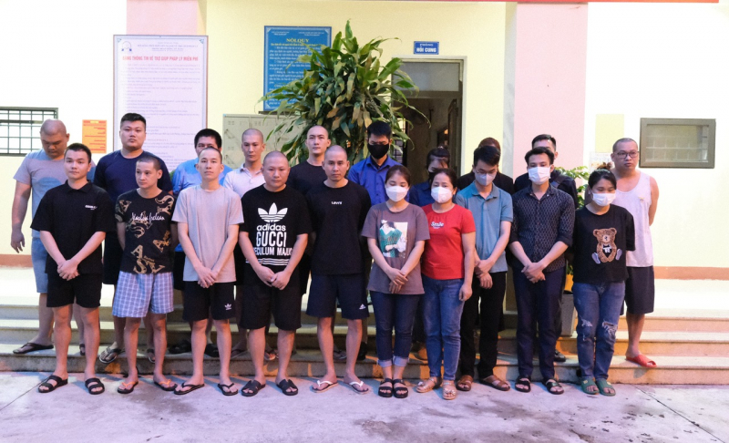 pha duong day lam hang nghin bang cap giay to gia thu loi hon 20 ty dong pha duong day lam hang nghin bang cap giay to gia thu loi hon 20 ty dong