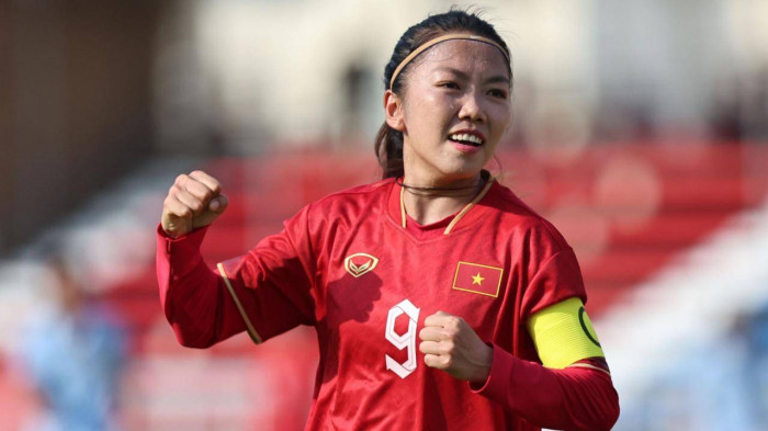 huynh nhu noi gi ve ben do moi sau khi chia tay lank fc