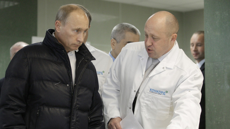 vu roi may bay cho ong trum wagner tong thong putin va ukraine noi gi