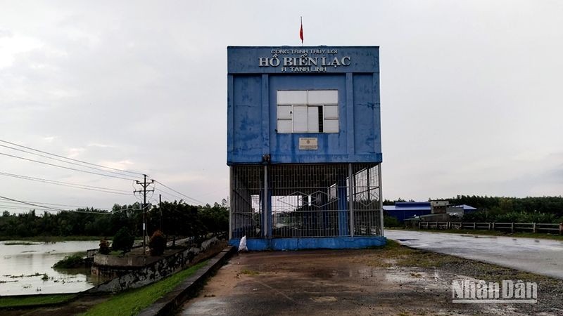 binh thuan ho bien lac la ho tu nhien khong phai cong trinh thuy loi1