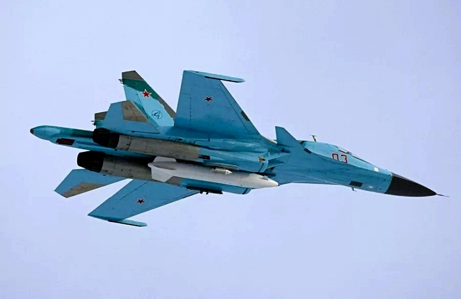 su 34 mang ten lua sieu thanh kinzhal lan dau tien tan cong muc tieu o ukraine