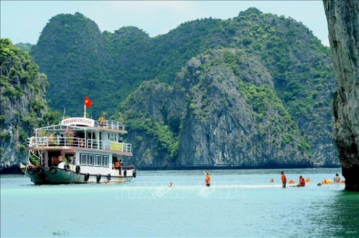 ve dep nen tho lam say dam long nguoi cua di san the gioi vinh ha long quan dao cat ba8