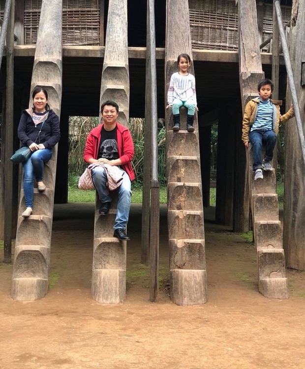 cuoc song cua nam mot sach tung la a quan olympia mua dau tien hien ra sao cuoc song cua nam mot sach tung la a quan olympia mua dau tien hien ra sao