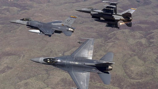 cang thang nga ukraine ngay 2710 my bat dau huan luyen phi cong ukraine lai tiem kich f 161