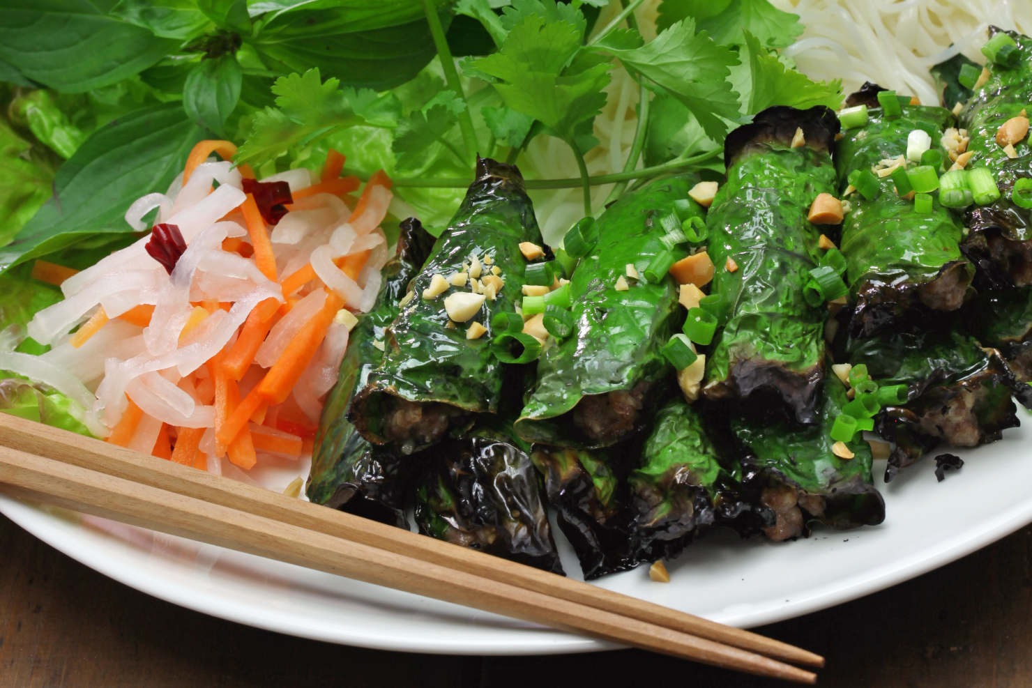 mon an viet nam len bao nuoc ngoai huong vi duoc khen tuyet nhat hanh tinh mon an viet nam len bao nuoc ngoai huong vi duoc khen tuyet nhat hanh tinh