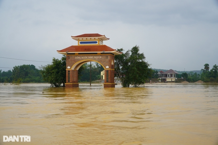 xot xa canh nuoc lu bua vay nguoi mat 3 ngay chua the an tang nhieu tre lam canh mo coi2 xot xa canh nuoc lu bua vay nguoi mat 3 ngay chua the an tang nhieu tre lam canh mo coi2