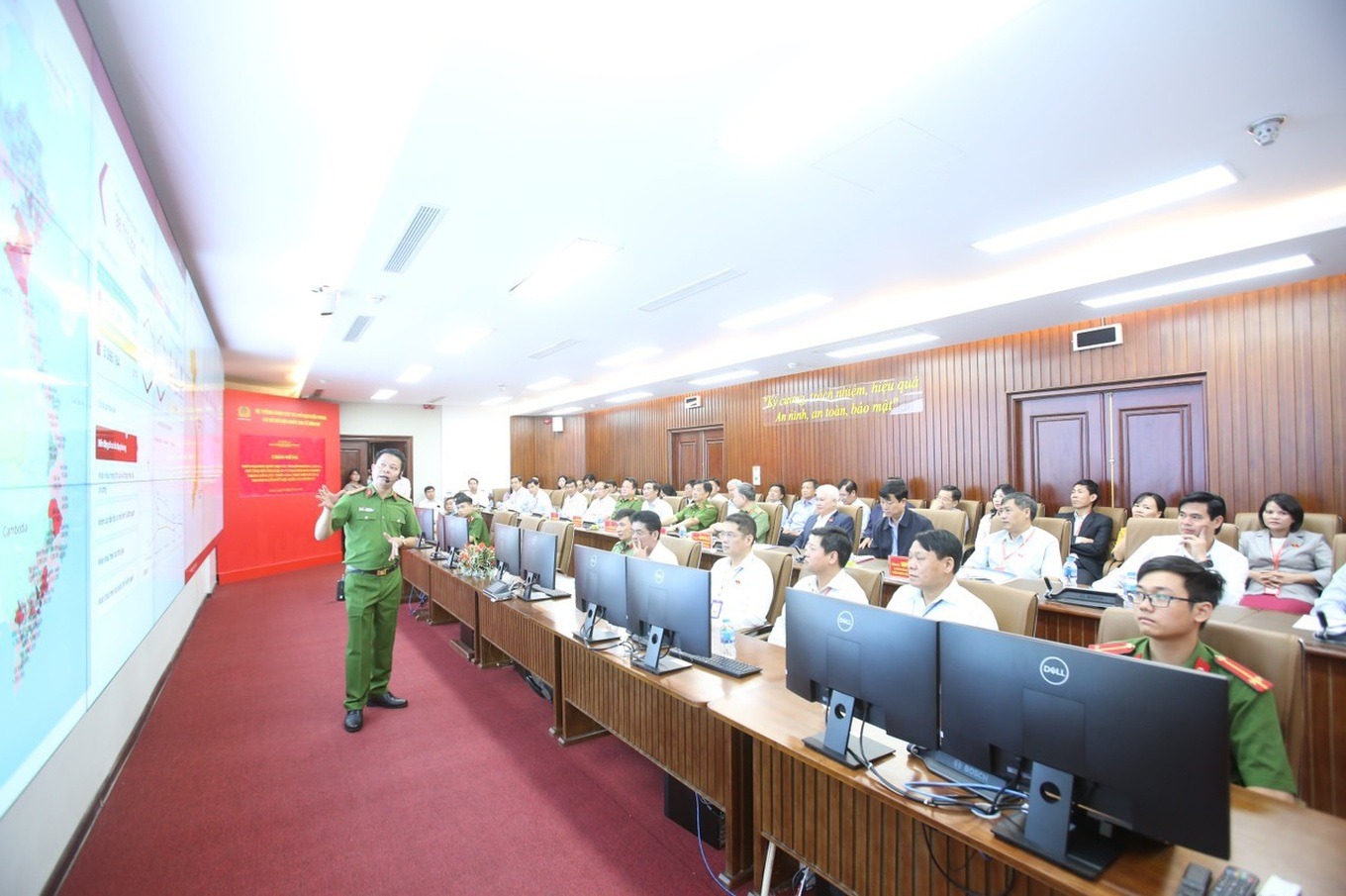 bo cong an thong tin ve dinh danh so nha trien khai san giao dich bat dong san quoc gia1 bo cong an thong tin ve dinh danh so nha trien khai san giao dich bat dong san quoc gia1