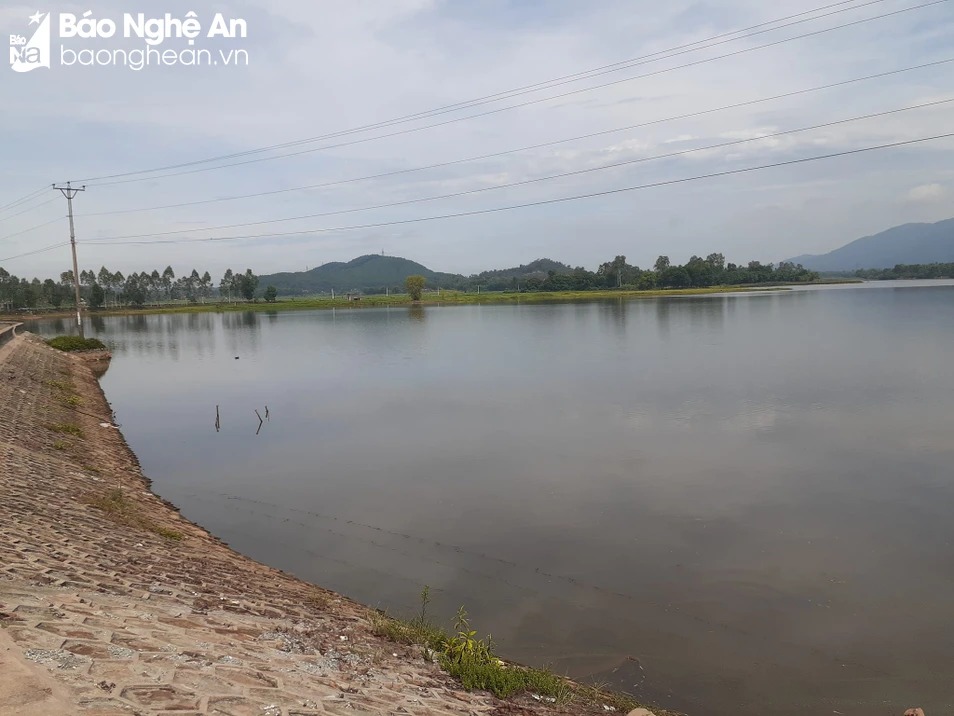 vu 3 cha con tu vong do lat thuyen o nghe an nguoi dan bang hoang xot xa khi hay tin1