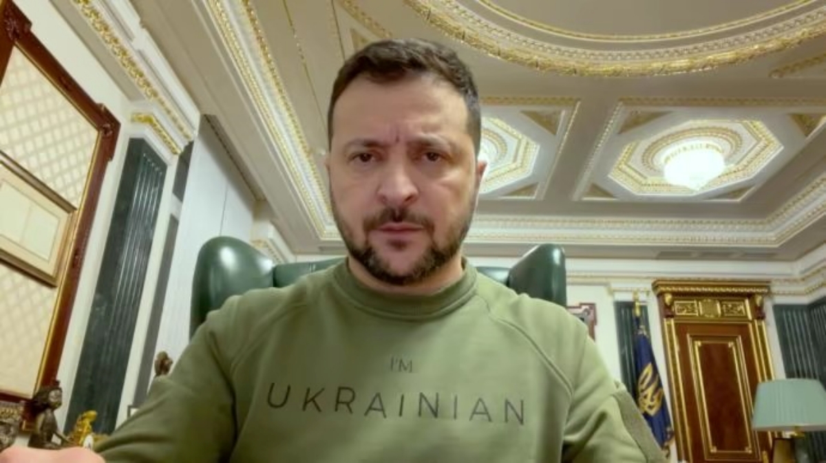 cang thang nga ukraine ngay 2111 ong zelensky yeu cau dieu nay sau khi sa thai tu lenh luc luong quan y