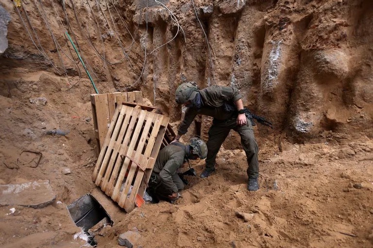 chien su israel hamas ngay 412 israel tuyen bo tim thay 800 loi dan xuong dia dao cua hamas1 chien su israel hamas ngay 412 israel tuyen bo tim thay 800 loi dan xuong dia dao cua hamas1