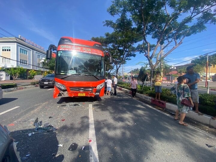 hien truong vu tai nan lien hoan giua 5 o to tai ba ria vung tau1