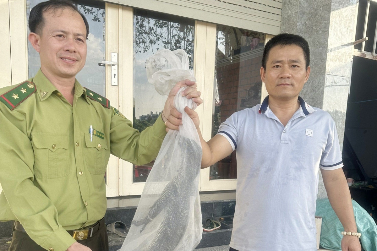 tphcm phat hien ky da hoa quy hiem bo o bo kenh tham luong