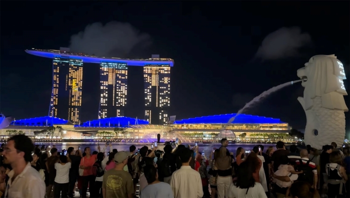 anh nguoi dan tren the gioi ron rang don nam moi 202412