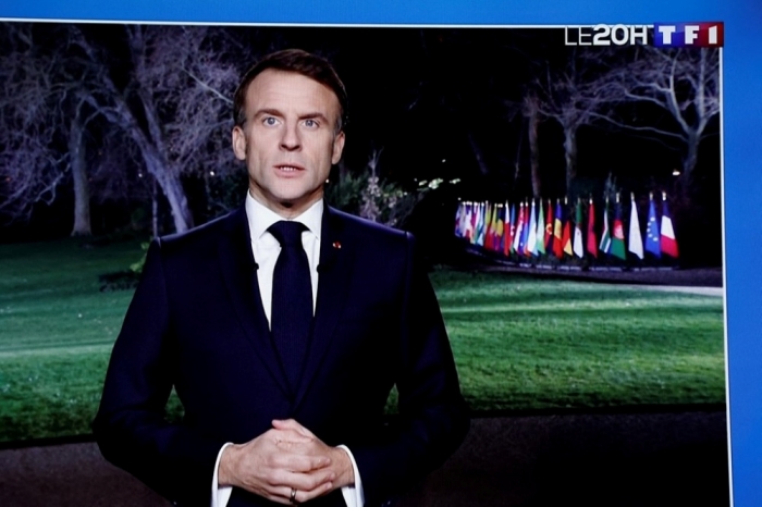 anh nguoi dan tren the gioi ron rang don nam moi 202416