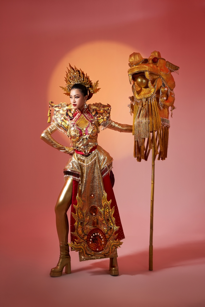 doan thu thuy trinh dien trang phuc dan toc luong nghe chau tai miss global 20233
