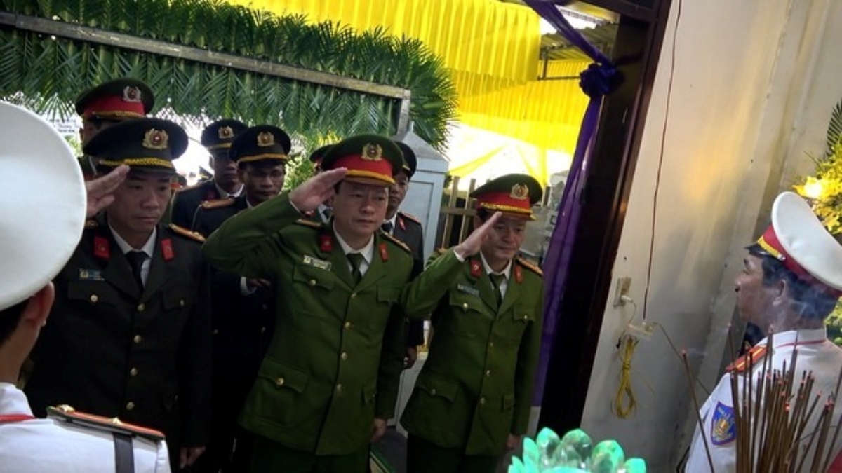 truy thang cap bac ham trung ta cho pho truong cong an phuong hy sinh khi lam nhiem vu truy thang cap bac ham trung ta cho pho truong cong an phuong hy sinh khi lam nhiem vu