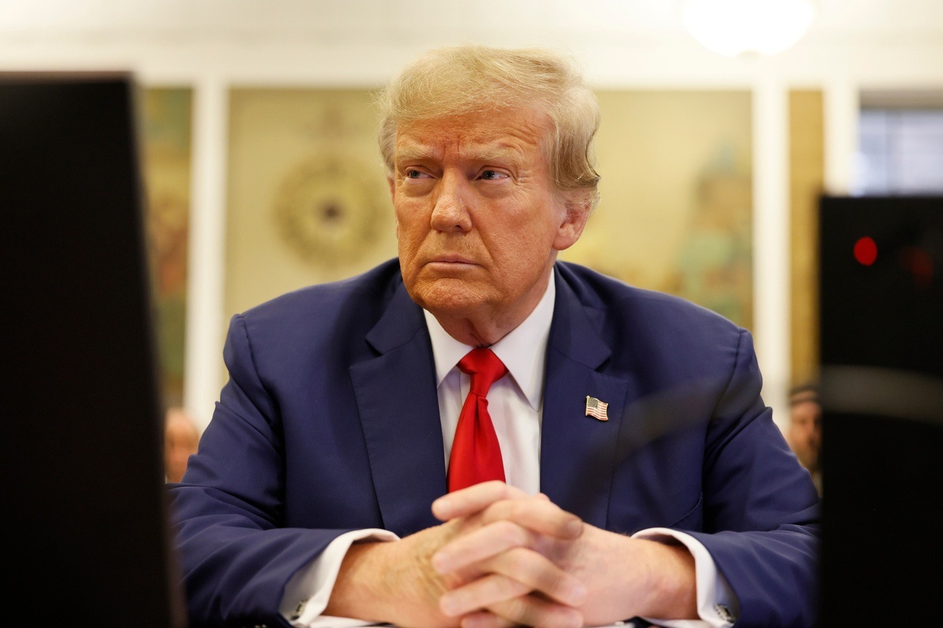 bau cu tong thong my 2024 ong trump co nguy co mat hon nua cu tri tai 7 bang chien dia