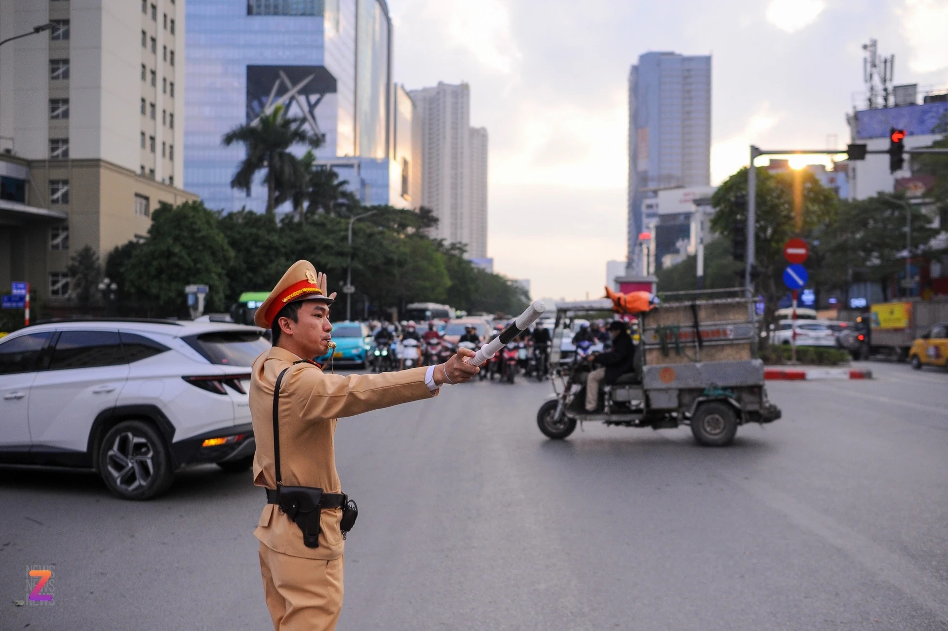 duong pho ha noi un tac trong ngay can tet nguoi dan chat vat di chuyen13 duong pho ha noi un tac trong ngay can tet nguoi dan chat vat di chuyen13