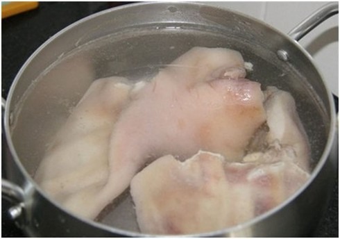 nang dau tro tai lam gio xao chuan vi mien bac ngay tet me chong an xong khen tam tac1 nang dau tro tai lam gio xao chuan vi mien bac ngay tet me chong an xong khen tam tac1