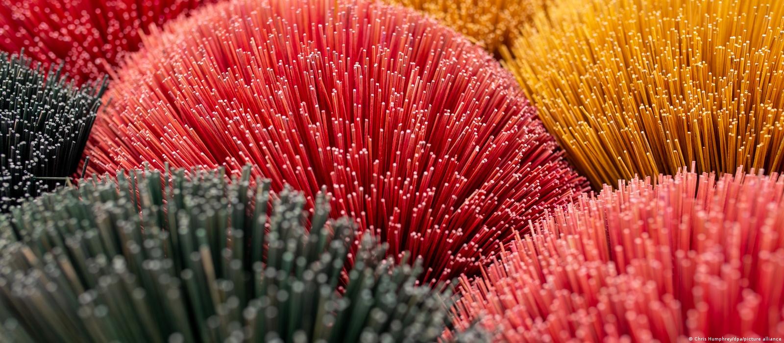 lang huong quang phu cau cua viet nam len bao nuoc ngoai4