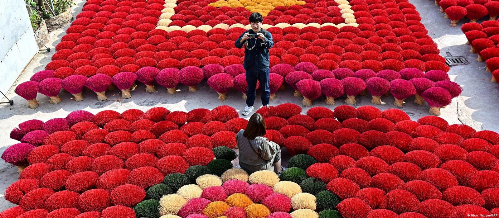 lang huong quang phu cau cua viet nam len bao nuoc ngoai5