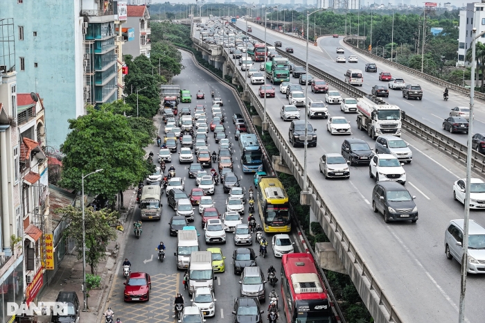anh nguoi dan linh kinh do dac tro lai ha noi nhieu tre nho met nhoai sau khi di chuyen quang duong dai1
